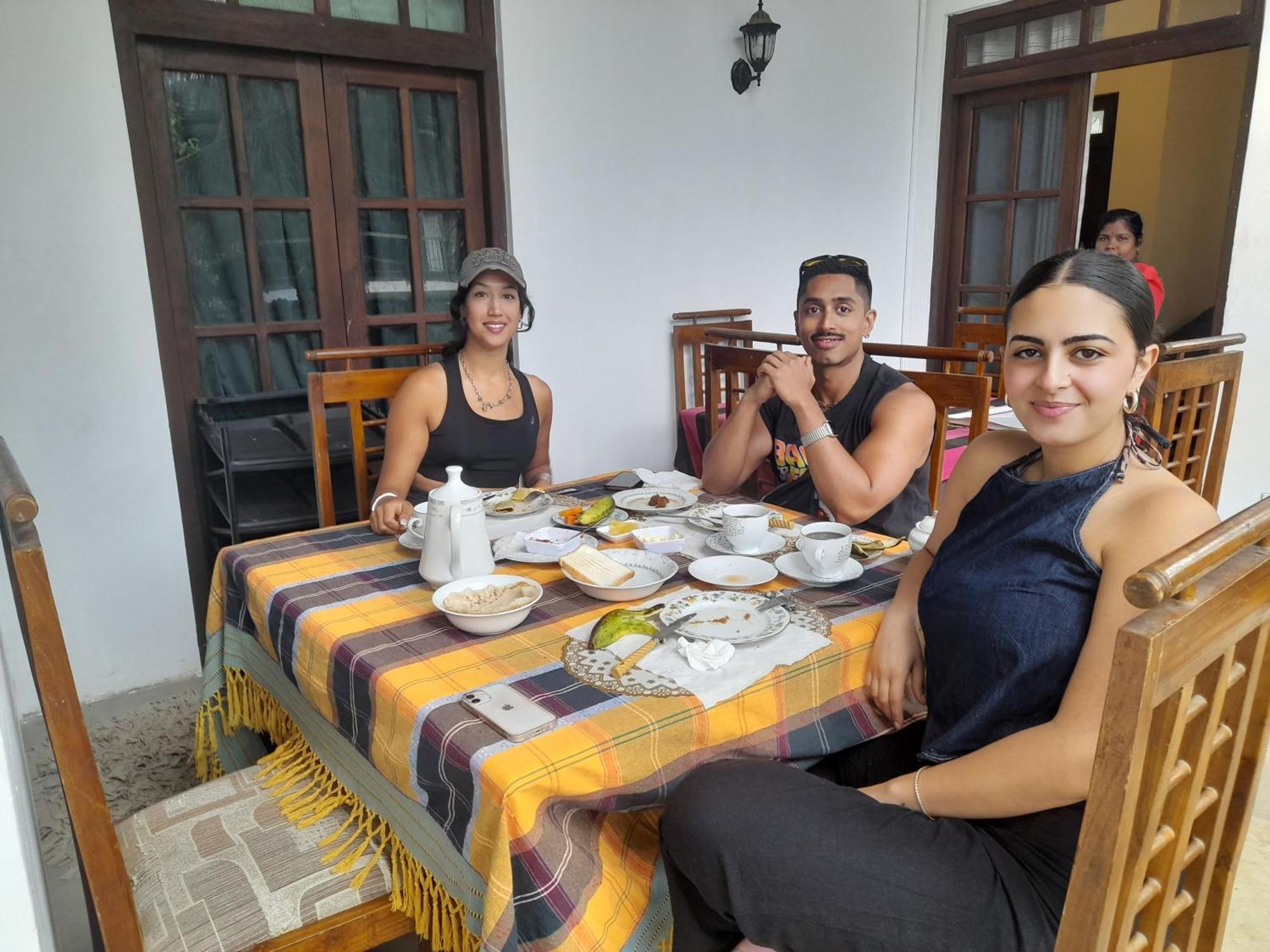 Gastfamilie Ella Apartment Ngoại thất bức ảnh